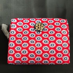 Brand New Tory Burch Small Cosmetic Case 💕